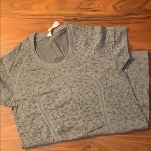Lululemon Swiftly Tech Tee